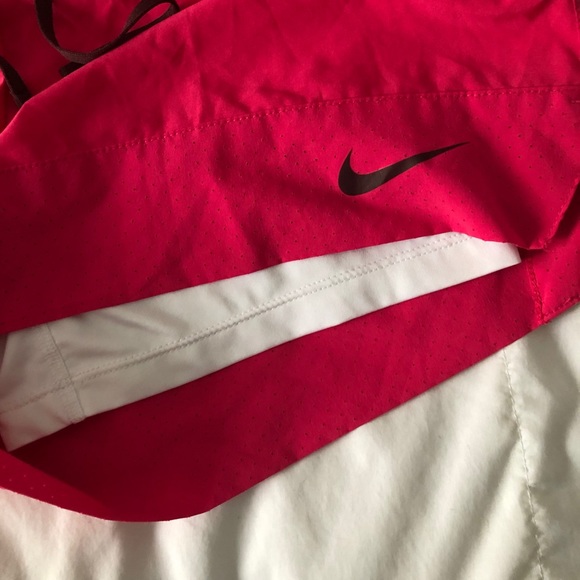 Nike Pink Shorts - Picture 4 of 4